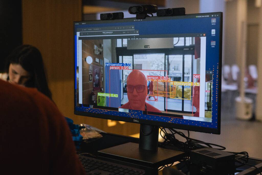 OpenSistemas - Consultora IT 25 computer vision