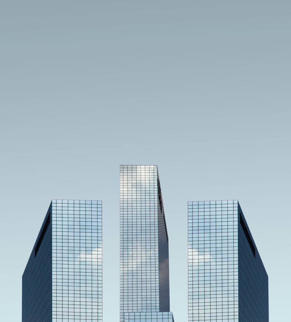 OpenSistemas - IT Consultancy 48 simone hutsch 5vZL BziiPg unsplash