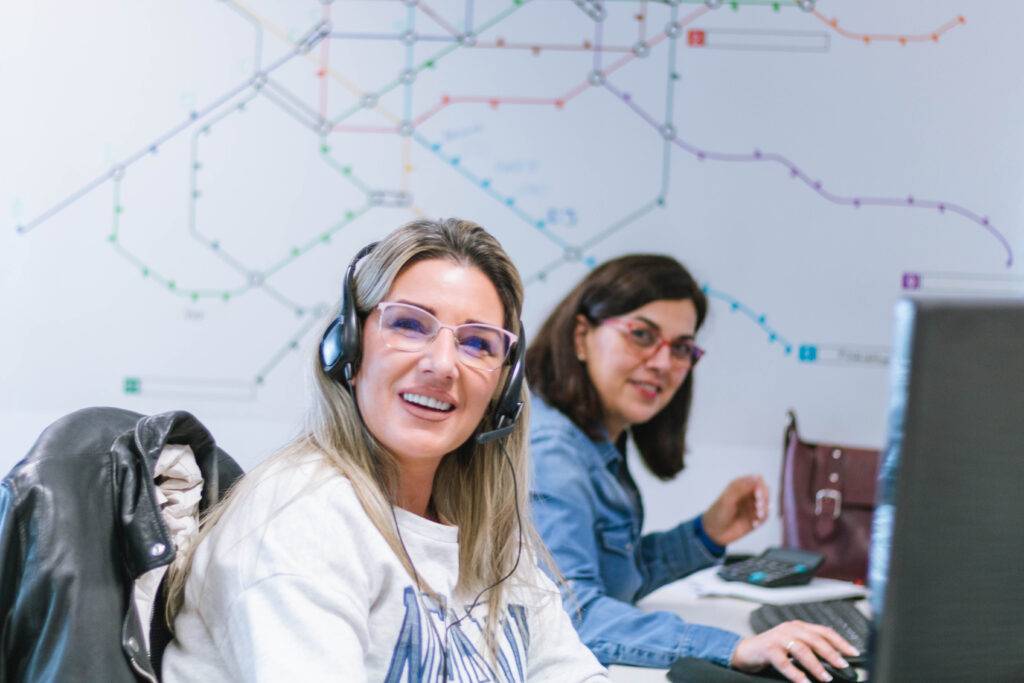OpenSistemas - Consultora IT 21 asistente inteligencia artificial operadores telefónicos atención al cliente opensistemas