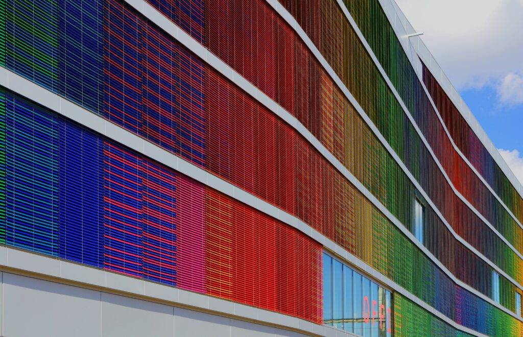 OpenSistemas - Consultora IT 102 Guía implantación de IA para medianas empresas 2025 Opensistemas